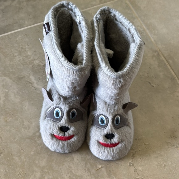 Muk Luks Raccoon Zoo Friends Boots - Picture 2 of 5